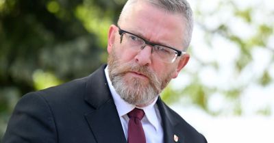 Sprawą wypowiedzi Grzegorza Brauna zajmie się pion śledczy IPN
